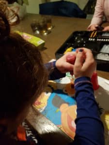 Review Crayola Emoji Maker